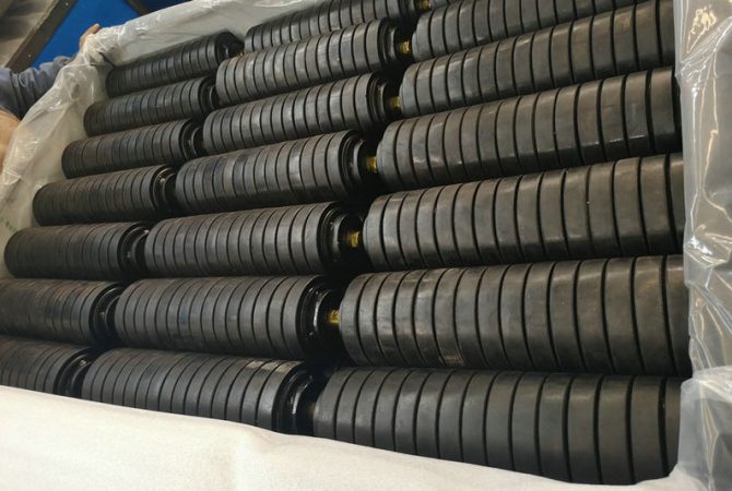 Rubber Conveyor Belt Advantages and Applications