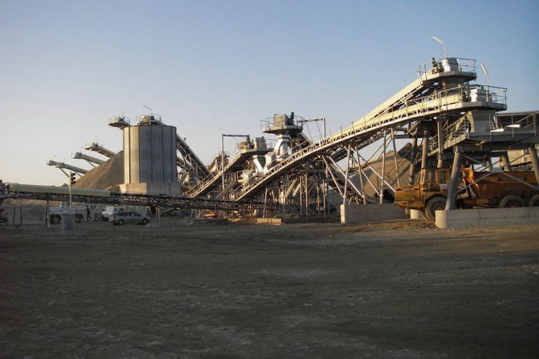 mining-plant-conveyor